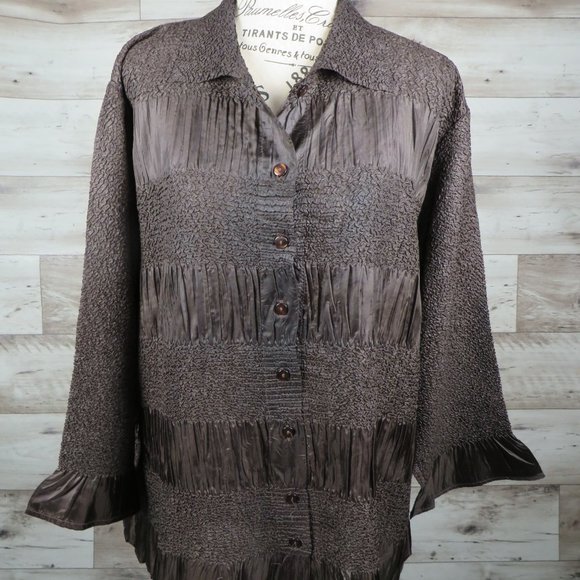 WD.NY* Women's 3/4 Sleeve Flared Button Down Ruffled Hem Collared Blouse~Size 2X - Picture 1 of 13